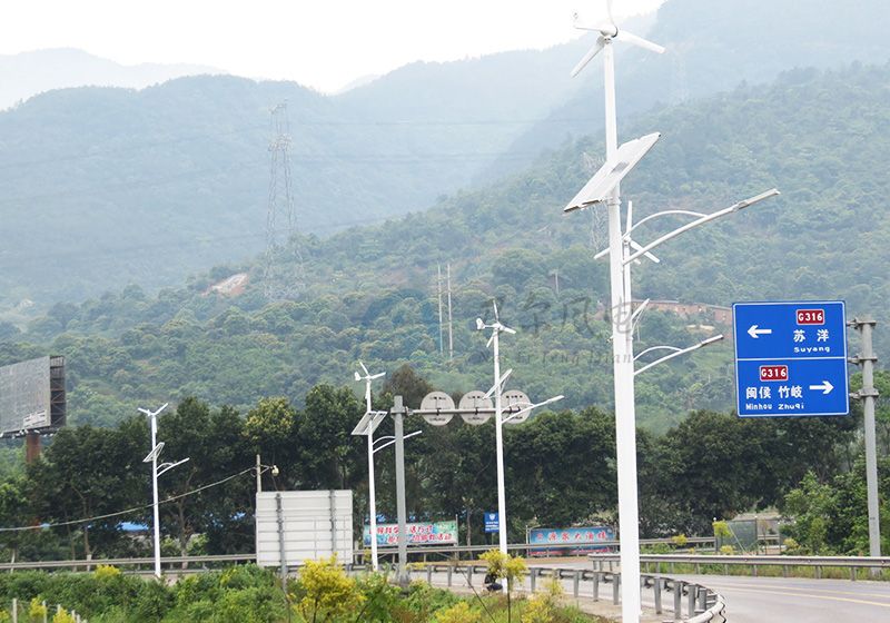 風(fēng)力發(fā)電機(jī)路燈需要額外投入多少維護(hù)費(fèi)用？